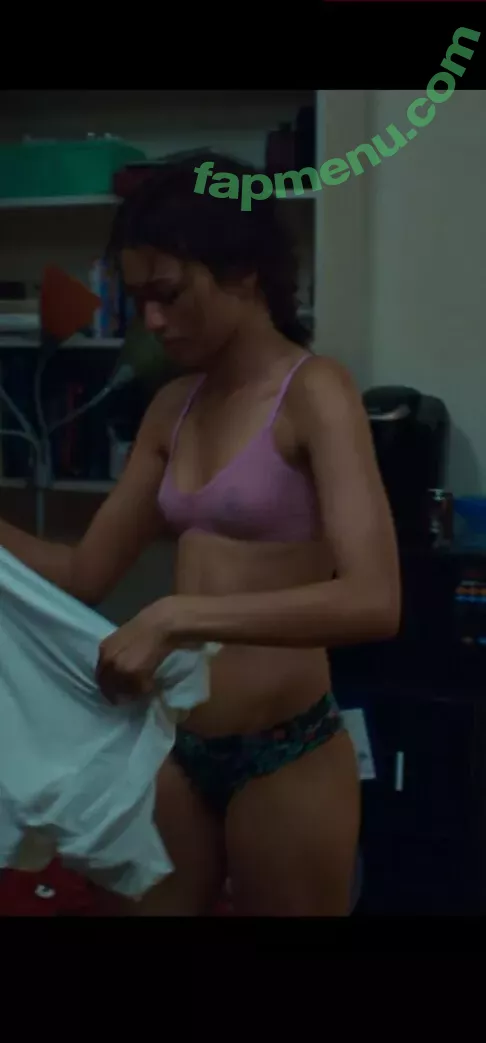 Zendaya nude photo #2438 (linda.voilet)