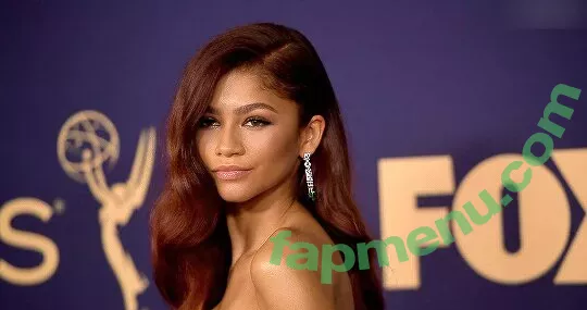 Zendaya nude photo #2515 (linda.voilet)