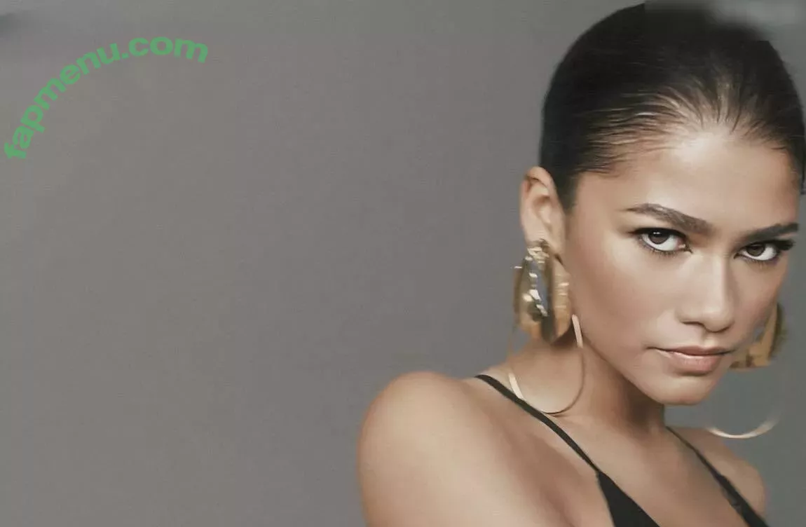 Zendaya nude photo #2596 (linda.voilet)