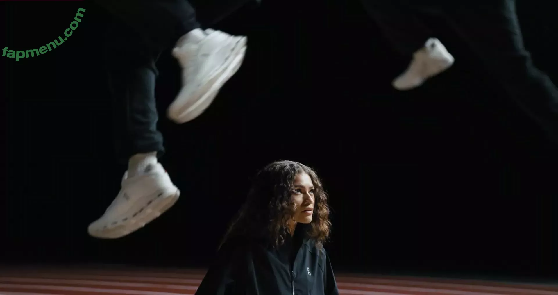 Zendaya nude photo #2704 (linda.voilet)