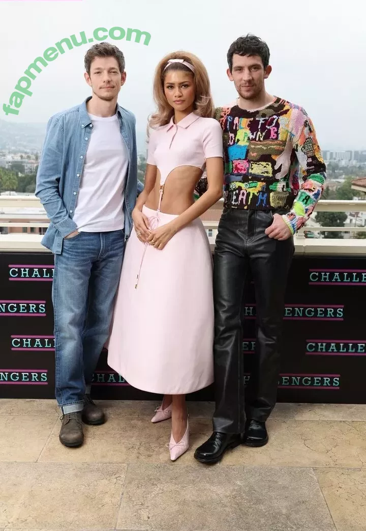 Zendaya nude photo #2945 (linda.voilet)