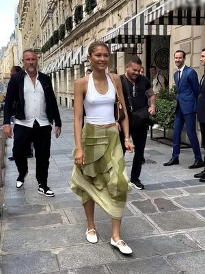 Zendaya / linda.voilet nude photo #3142