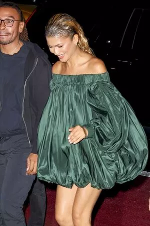 Zendaya / linda.voilet nude photo #3265