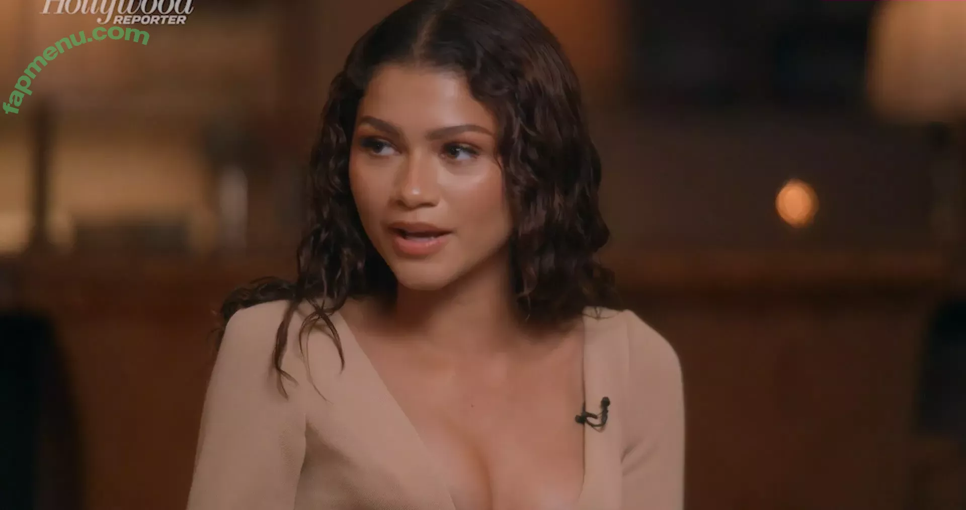 Zendaya nude photo #3846 (zayarose11)