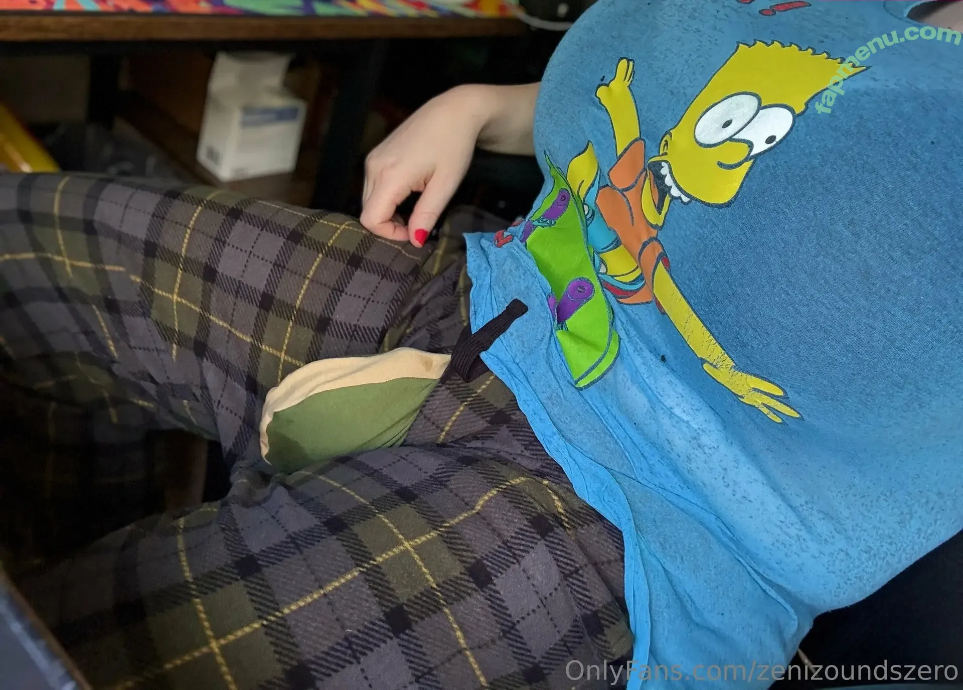 zenizoundszero nude photo #0204 (zeezy3)