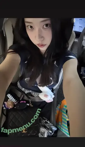 Zenny / Shin Jae Eun / love_zennyrt / zennyrt / 신재은 nude photo #0426