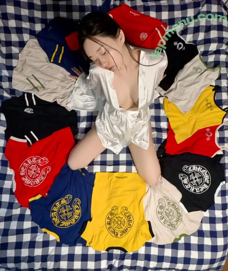 Zenny nude photo #0438 (Shin Jae Eun / love_zennyrt / zennyrt / 신재은)