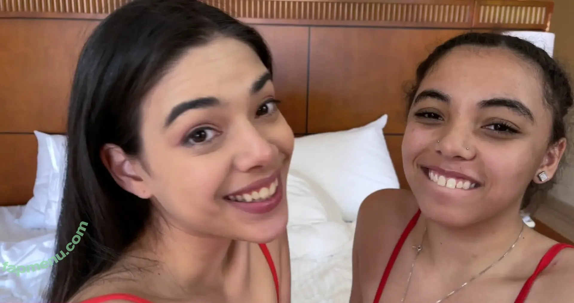 Zerella Skies nude photo #0084 (Zerellainthesky / Zerellaskies)