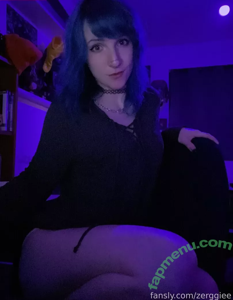 zerggiee nude photo #0035 (zerggiee)