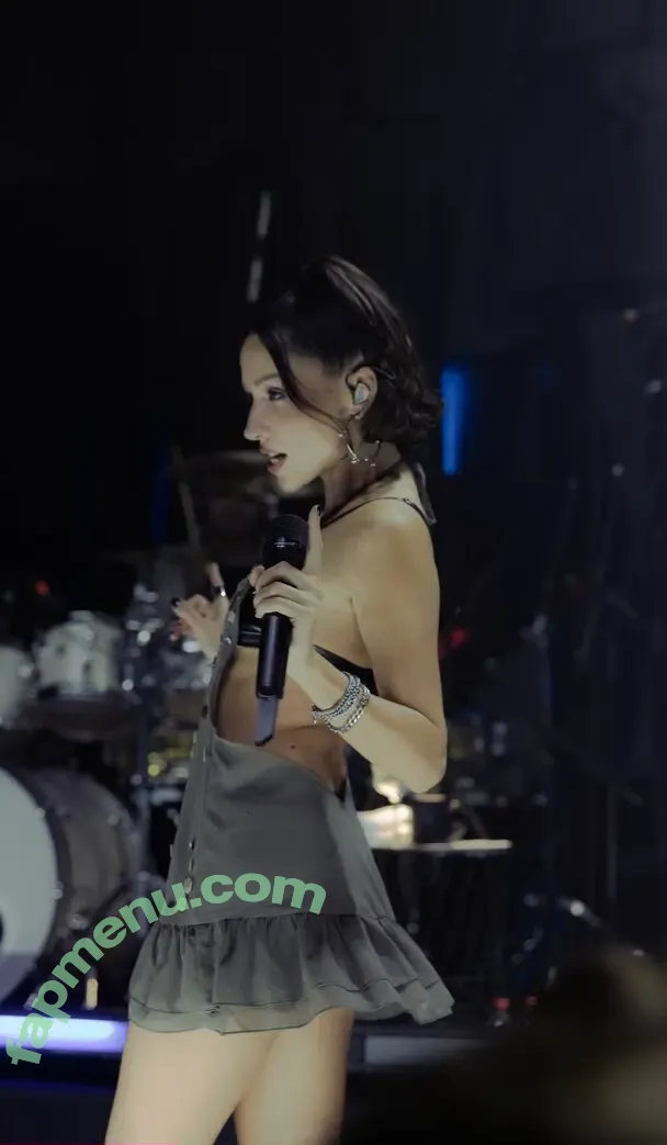 Zeynep Bastık nude photo #0133 (zeynepbastik / zeynepbastkfanclub)