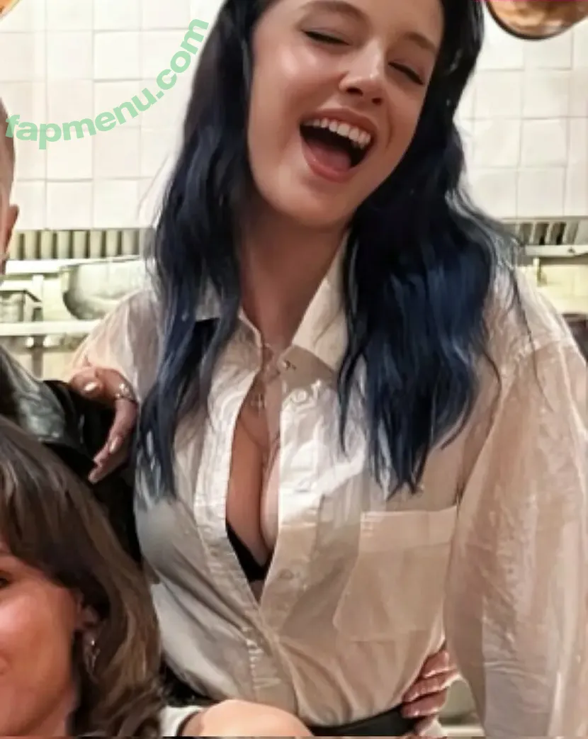 Zeynep Sude Oktay nude photo #0031 (zeynep.okktay)