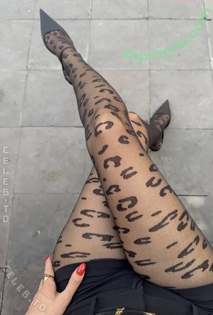 Özge Beyköylü nude photo #0136 (ozgebeykoylu)