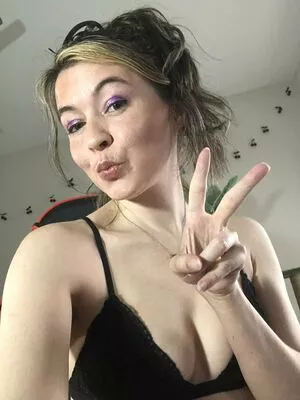 Zhaddie Grey / naughtyzhaddie / zhaddiegrey nude photo #0003