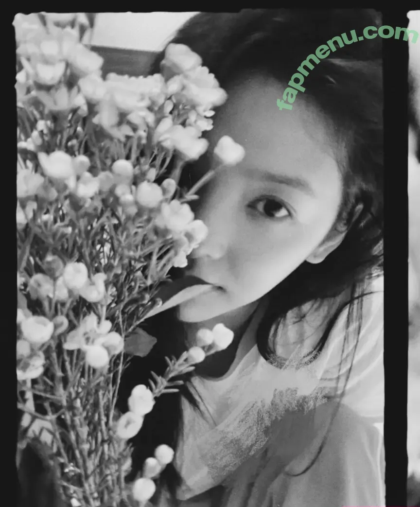 Zhang Ruonan nude photo #0011 (zhangruonannan / 章若楠)