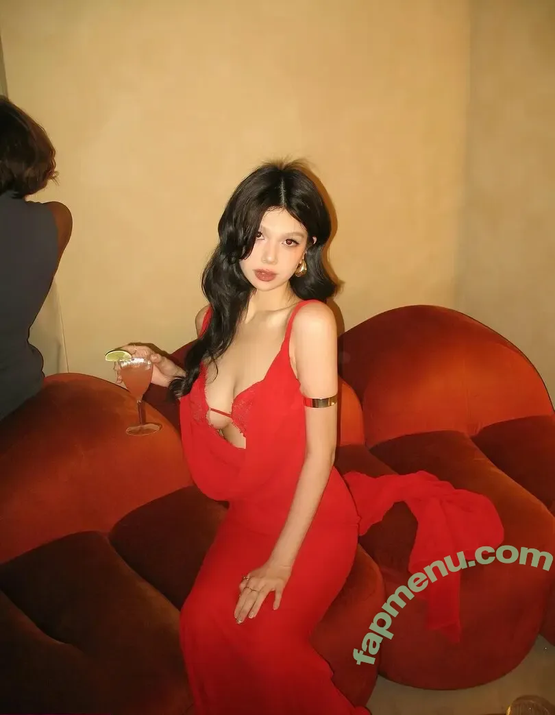 zhang_xinmu nude photo #0007 (rhyheimshabazz)
