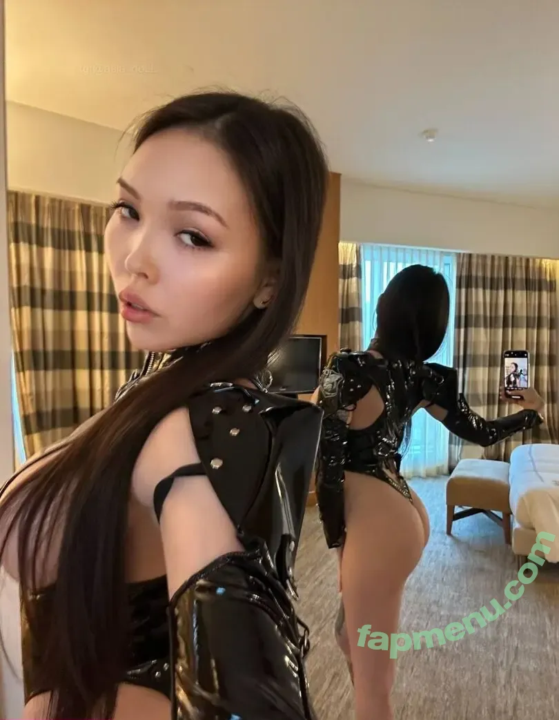 Zhanna Animeshka nude photo #0162 (Animeshka / Pussydessert / imanimeshka / zhannaanimeshka)