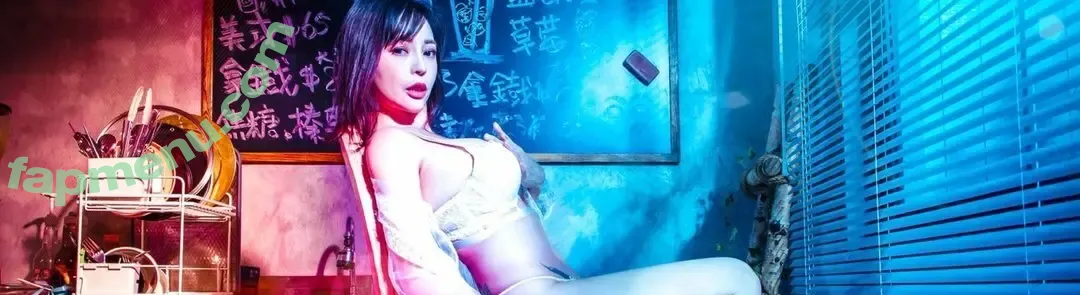 Zhong Wanbing nude photo #0001 (zhong)