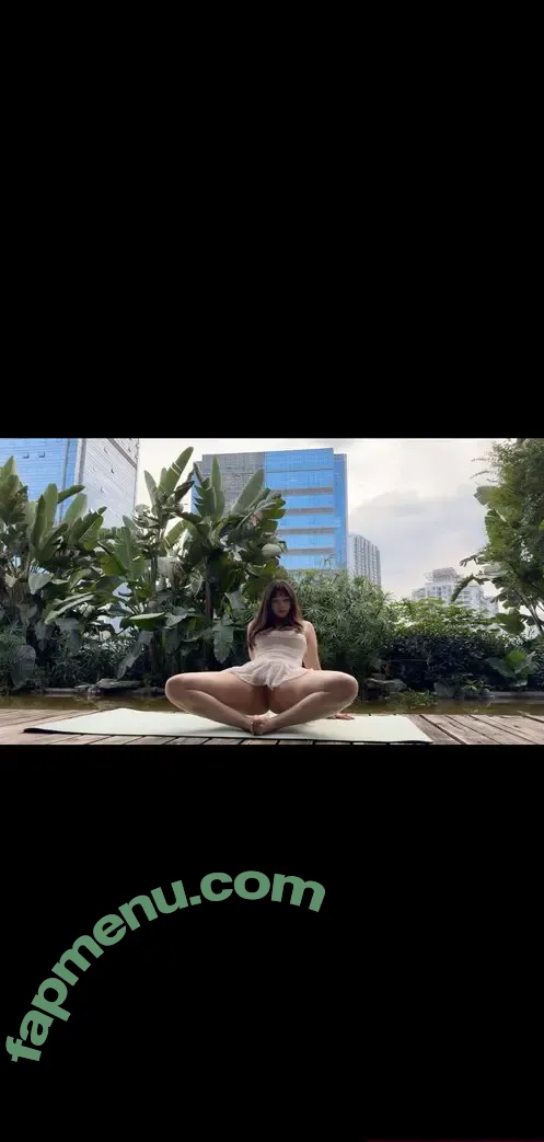 ZhouYiQin nude photo #0002 (zhao.yiqin)