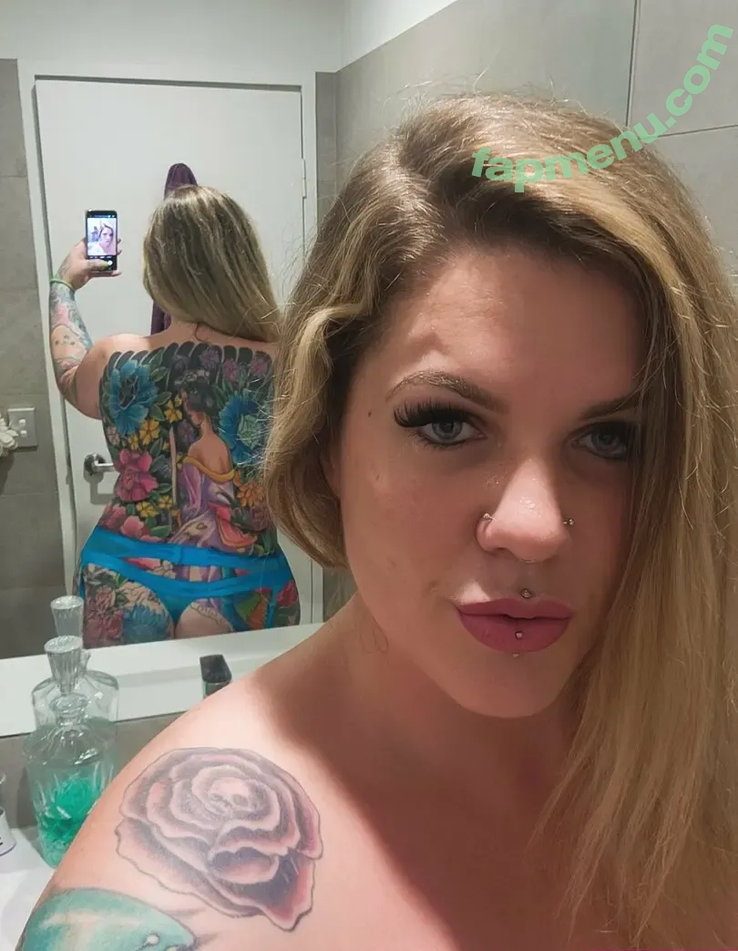 zhxoxau nude photo #0005 (zoehunterxox)