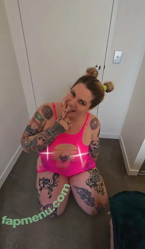 zhxoxau nude photo #0015 (zoehunterxox)