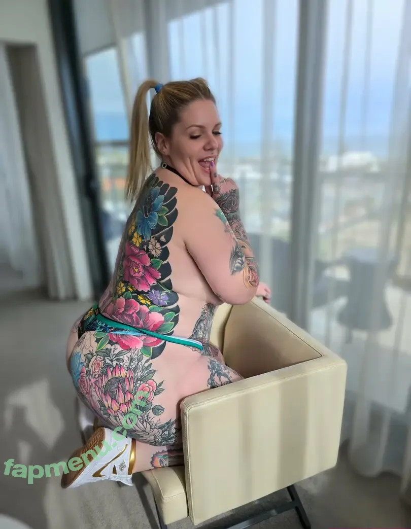 zhxoxau nude photo #0019 (zoehunterxox)