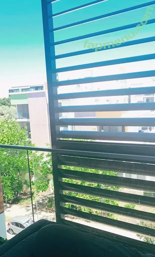 zhxoxau nude photo #0033 (zoehunterxox)