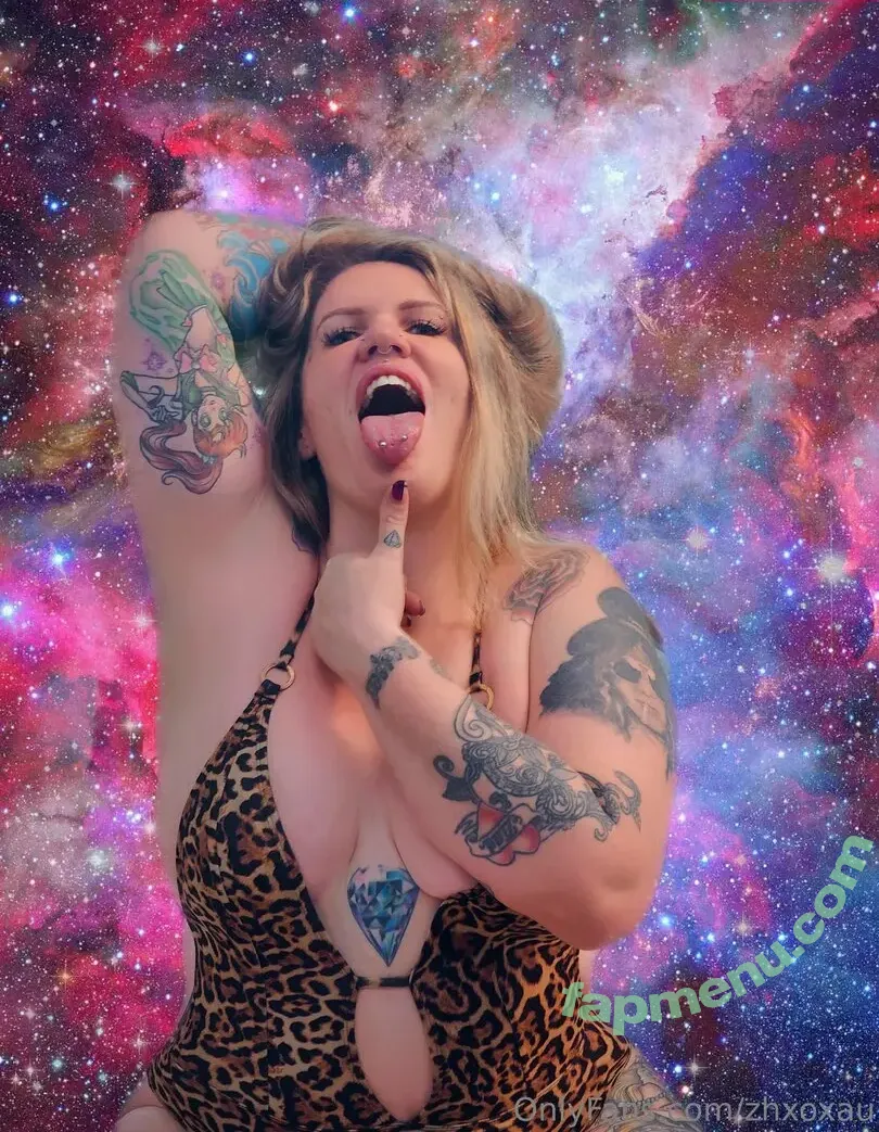 zhxoxau nude photo #0042 (zoehunterxox)