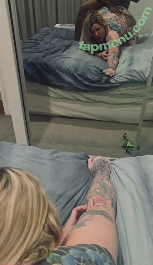 zhxoxau nude photo #0049 (zoehunterxox)