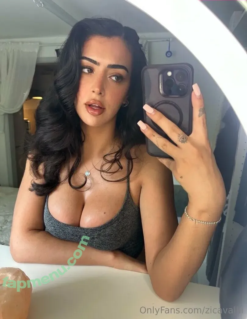 zicavallii nude photo #0033 (zzicavalli)