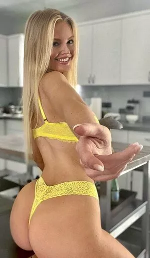 ZiennaEve / ziennasonne / ziennaxxx nude photo #0029