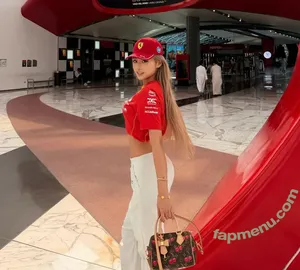 zigechez / 紫格 nude photo #0272