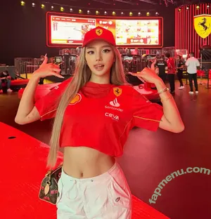 zigechez / 紫格 nude photo #0276