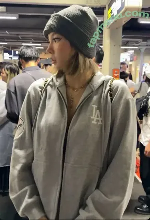 zigechez / 紫格 nude photo #0317