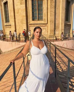Zina Hadid / moroccanzina_ / therealzinax / zinahadid nude photo #0098