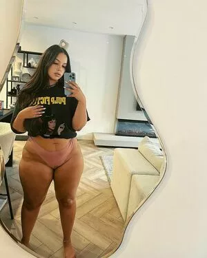 Zina Hadid / moroccanzina_ / therealzinax / zinahadid nude photo #0116