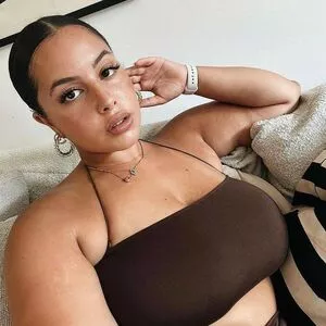 Zina Hadid / moroccanzina_ / therealzinax / zinahadid nude photo #0163
