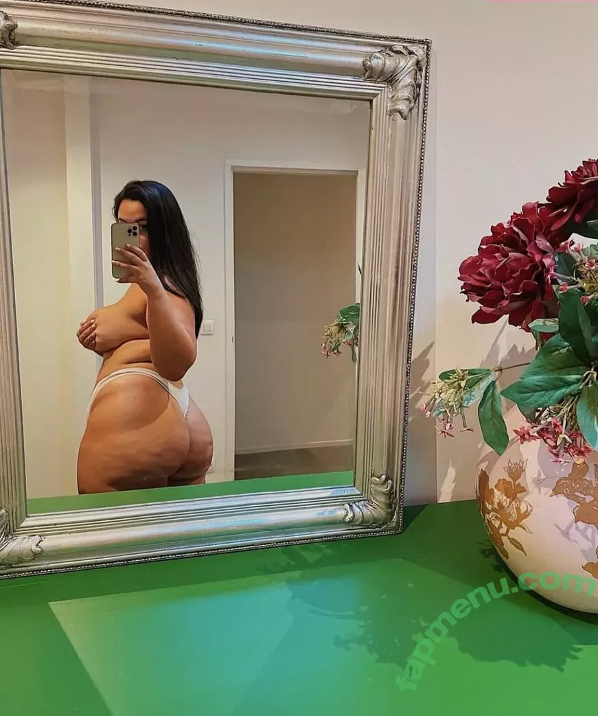 Zina Hadid nude photo #0119 (moroccanzina_ / therealzinax / zinahadid)