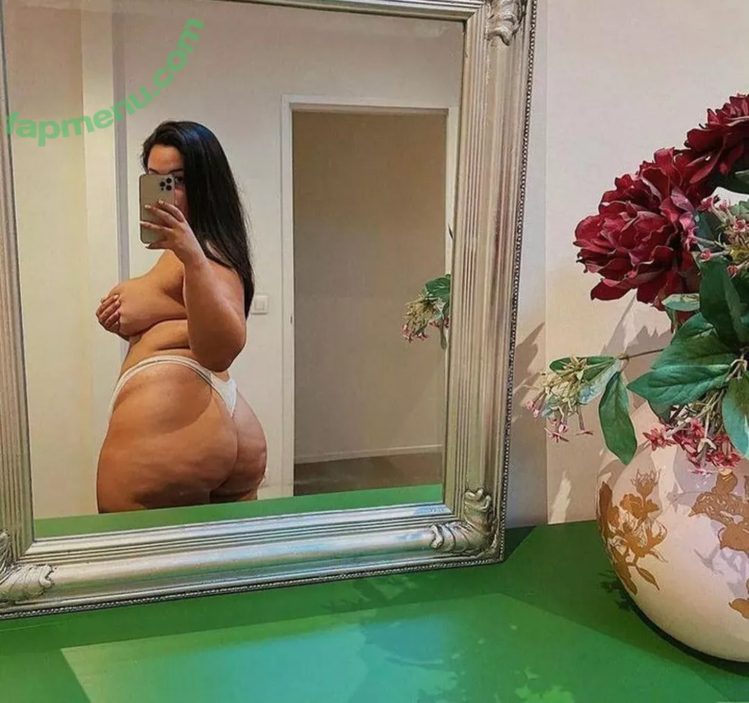 Zina Hadid nude photo #0164 (moroccanzina_ / therealzinax / zinahadid)