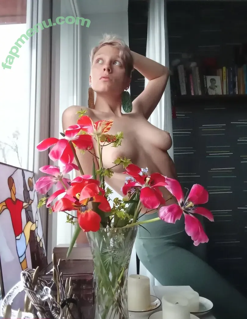 zinavishnya nude photo #0061 (zinazzz)