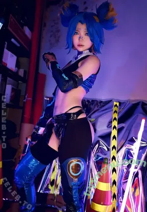 ZinieQ / Zinieqcosplayer / zinieqcute nude photo #0863