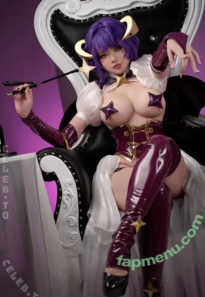 ZinieQ nude photo #0763 (Zinieqcosplayer / zinieqcute)