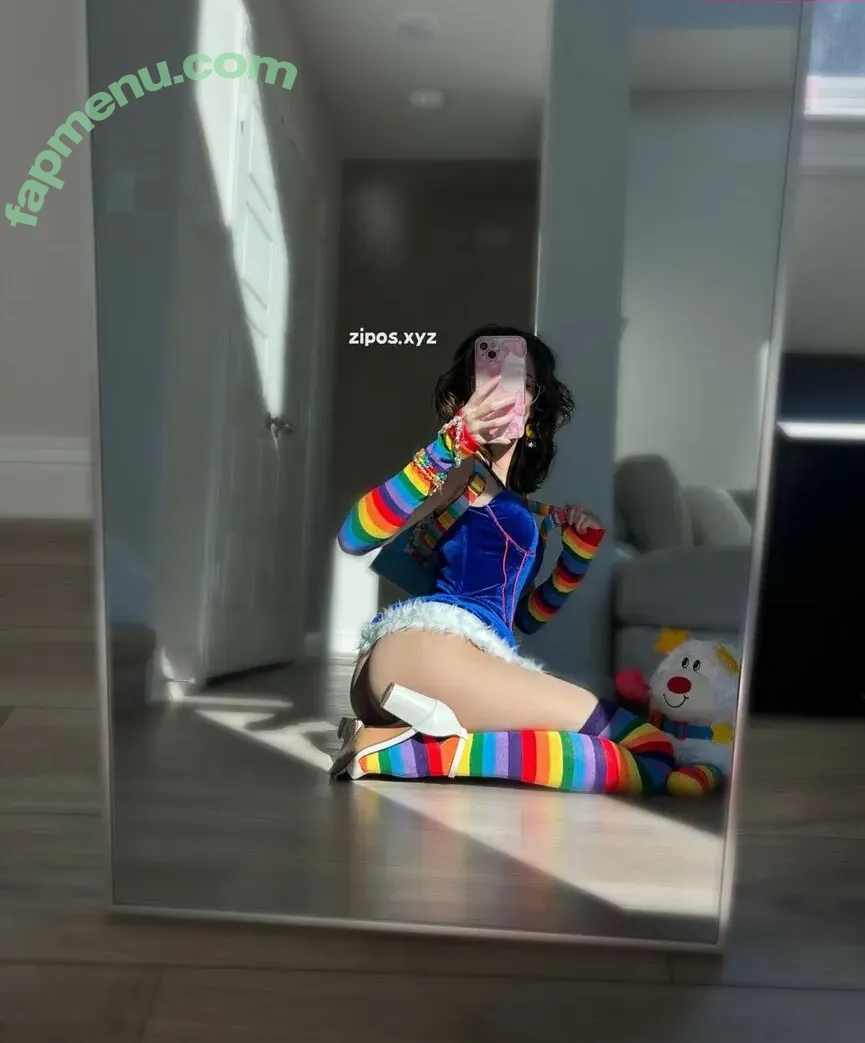 zipoz nude photo #0066 (Alyssa Alessio / _xyzaly)