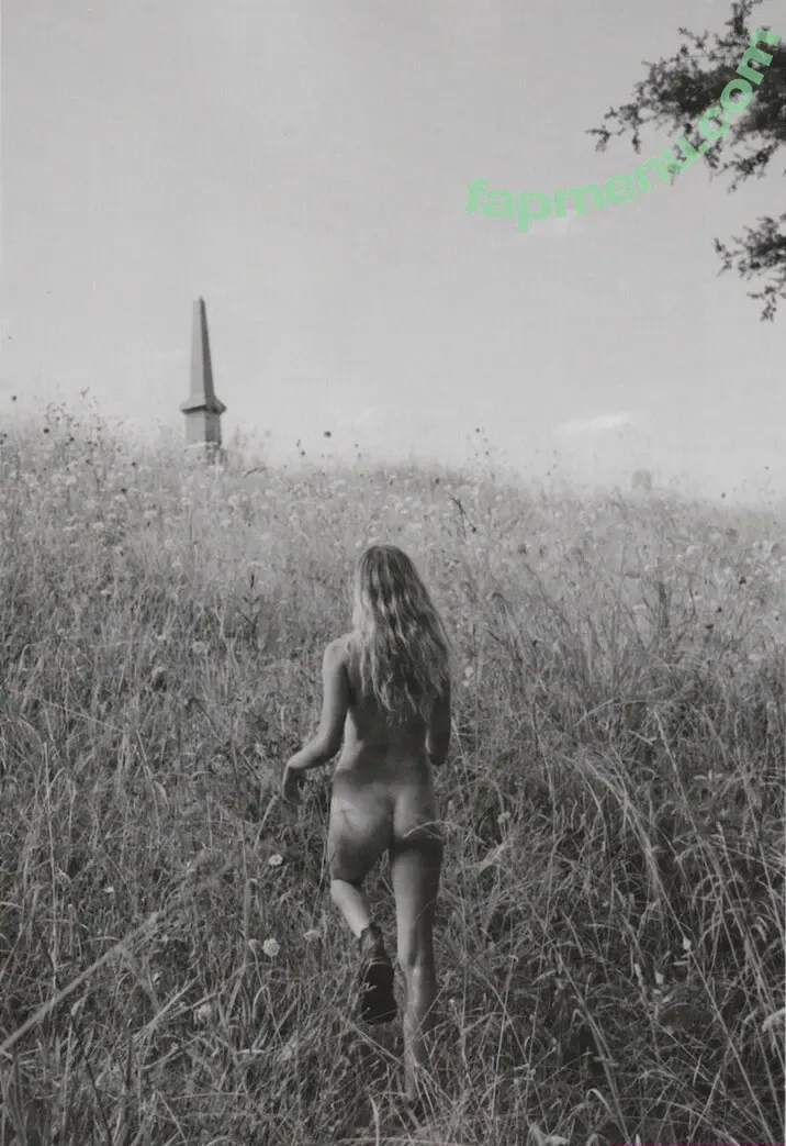 Zippora Seven nude photo #0015 (Zippora Seven)