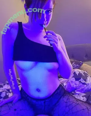 ZippyNippyHippy nude photo #0076