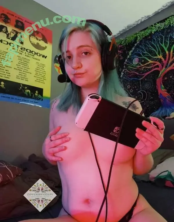 ZippyNippyHippy nude photo #0063 (ZippyNippyHippy)