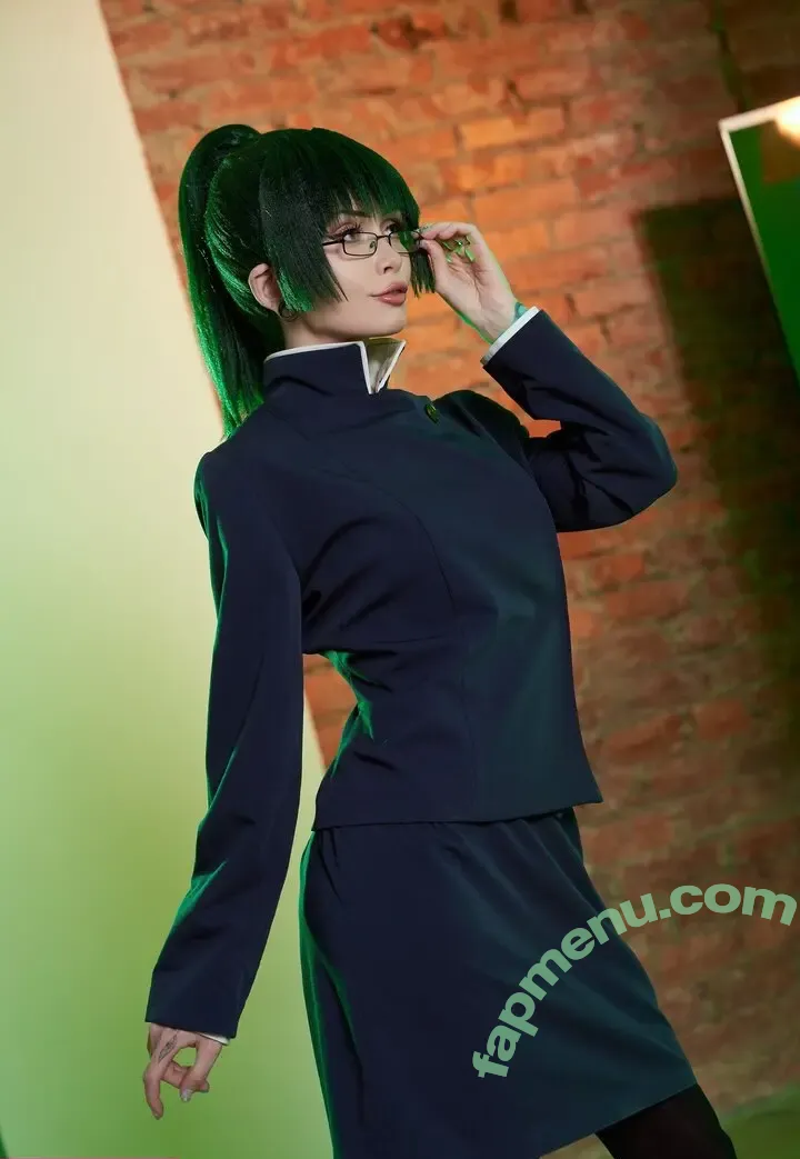 Zirael_Rem nude photo #1196 (zirael_sg)