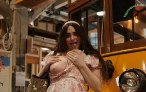Zishy / zishylives nude photo #8758