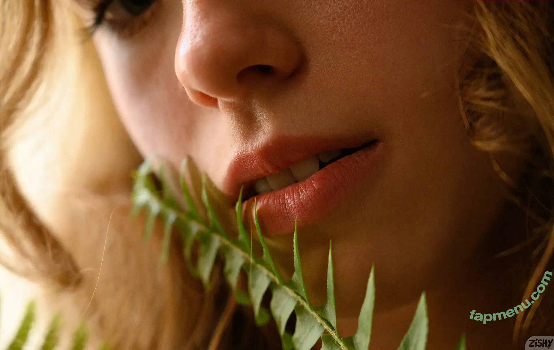 Zishy nude photo #8838 (mollycarlson1 / zishylives)