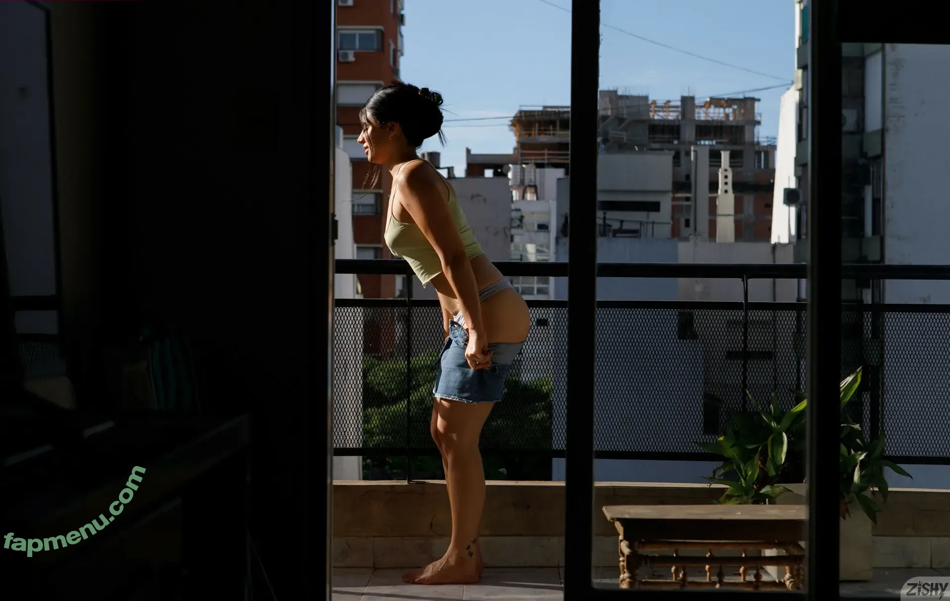 Zishy nude photo #8846 (mollycarlson1 / zishylives)