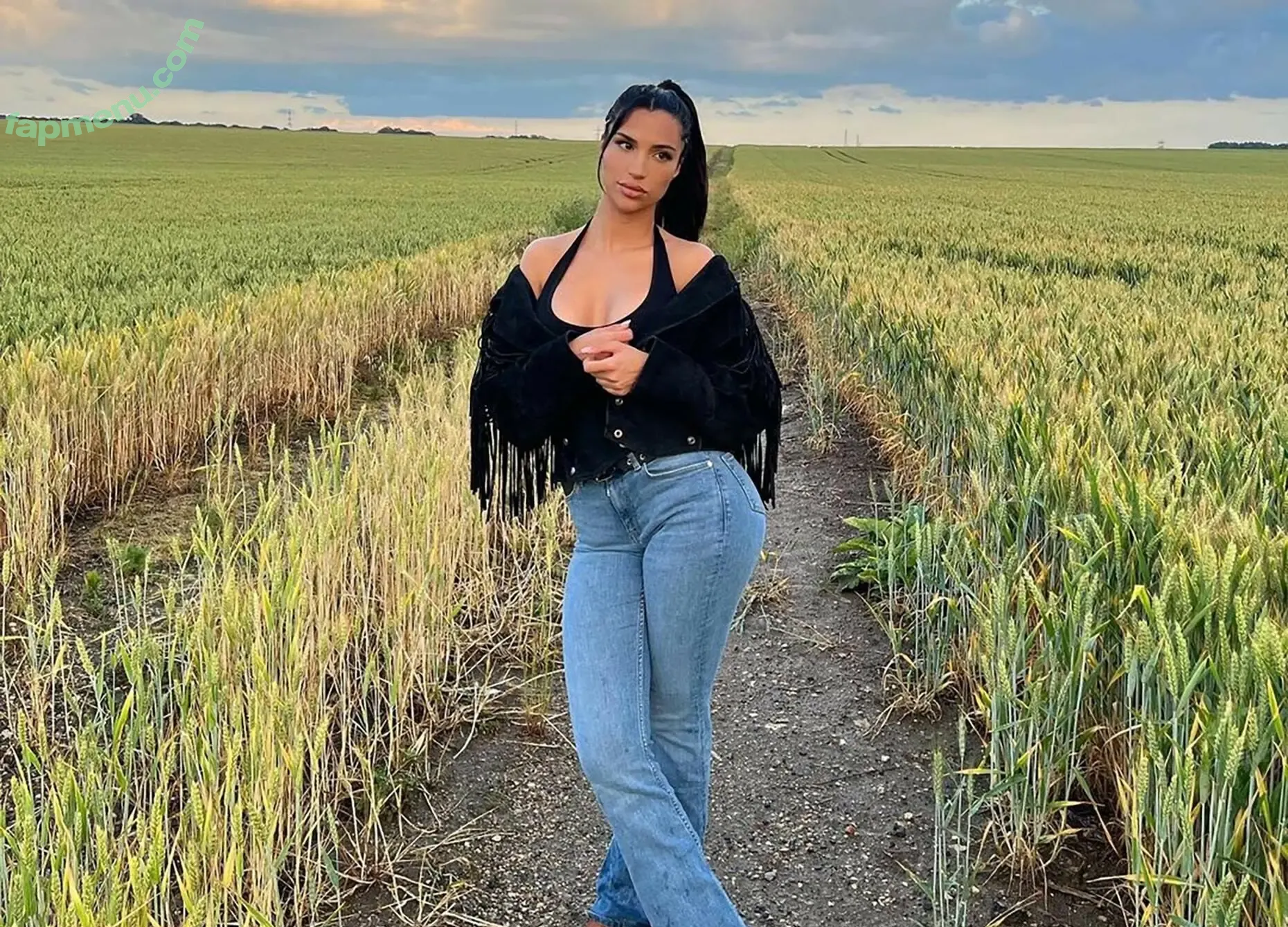 Ziyartist nude photo #0137 (Ziyartist)